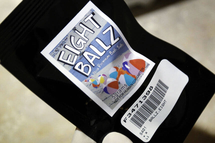 8 Ballz Bath Salts